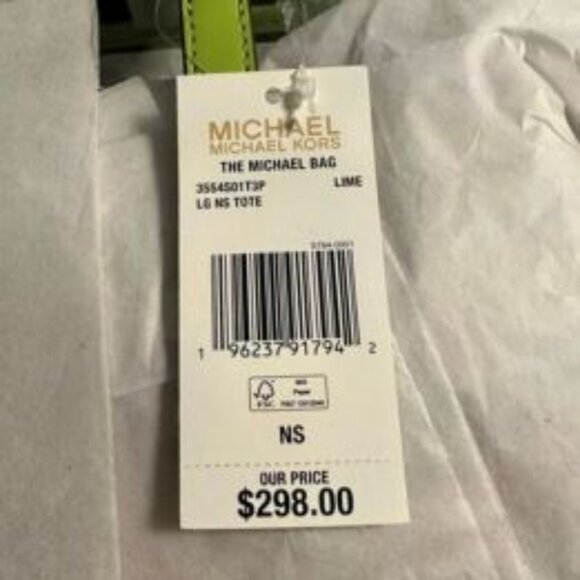 The Michael Kors Large Clear Tote Bag - Picture 2 of 4